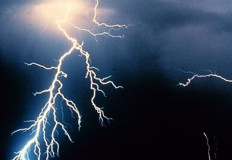 暴雨雷電來襲 安防監控設備怎樣抵御？